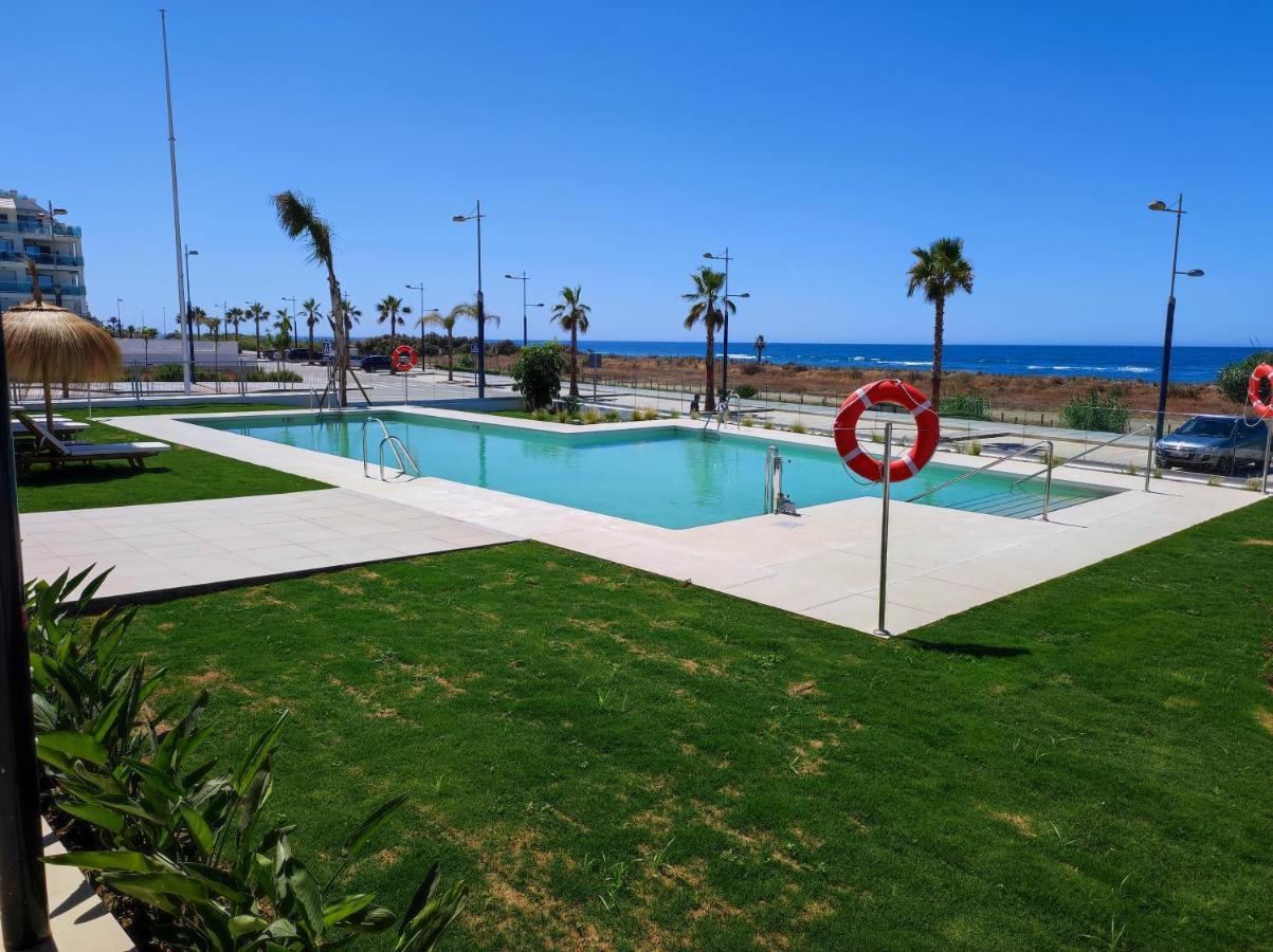 Espectacular Apartamento En Primera Linea De Playa トロクス・コスタ エクステリア 写真